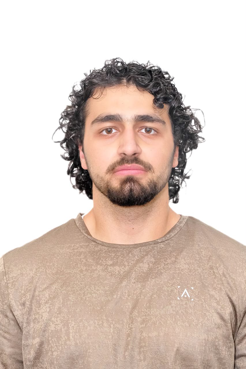 الأستاذ عبدالرحمن سائد عمر